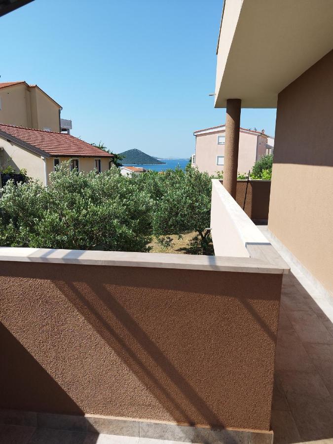 Apartments Davor Drage Exterior foto
